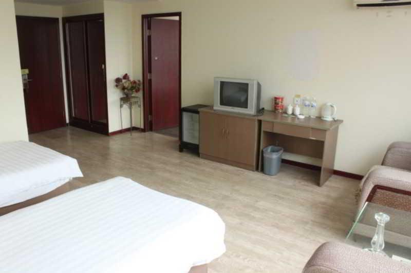 Fortune Business Hotel Qingdao Buitenkant foto